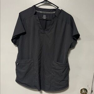 Dark Gray ClimateRight by cuddl duds Scrub Surgical Top with Pockets